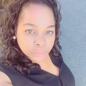 Meet your Posher, Elcy